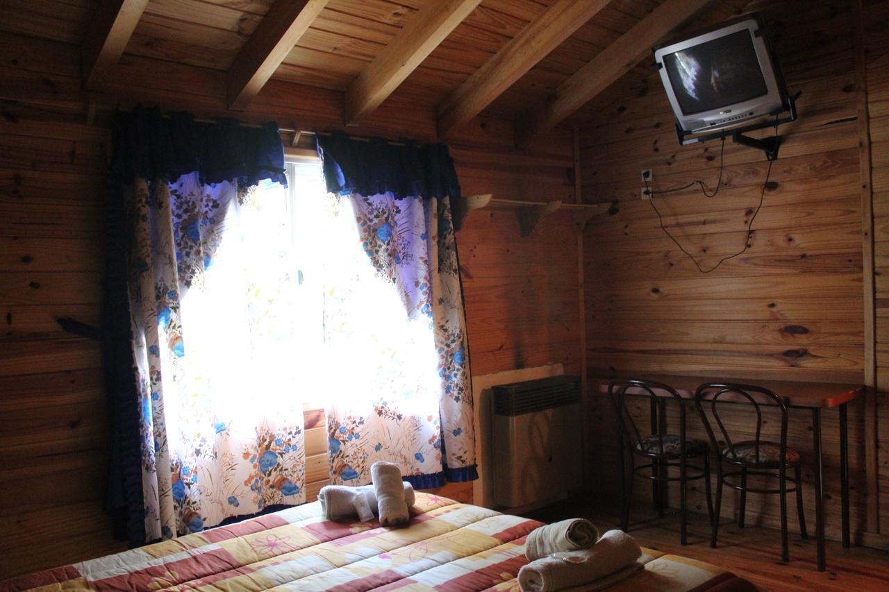 Sasha Motel Familiar Вила ла Ангостура Екстериор снимка